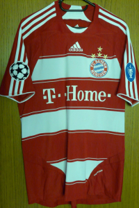 trikot-531-bayern-schweinsteiger-fA72CC5E4-839F-5507-698C-810354112D5F.jpg