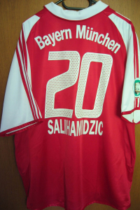 trikot-273-bayern-salihamidzic-rFA14D8E4-4BE2-64BA-6383-41AB23F6B653.jpg