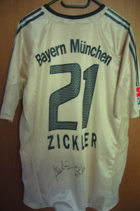 trikot-287-bayern-zickler-rAE844C2F-F97D-BB31-4394-78A4A260E666.jpg