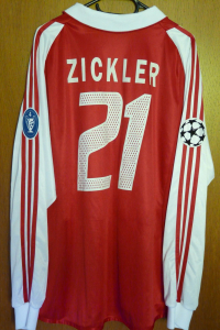 trikot-381-bayern-zickler-rC3901925-ACE3-F063-2A97-33D32BEDB9EA.jpg