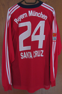 trikot-130-bayern-santacruz-r4F796E2C-F45E-FA46-D091-6C239F71A15F.jpg