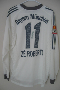 trikot-324-bayern-zeroberto-r3B87E032-21DC-D1E8-ECC6-3F6E0C7F9E32.jpg
