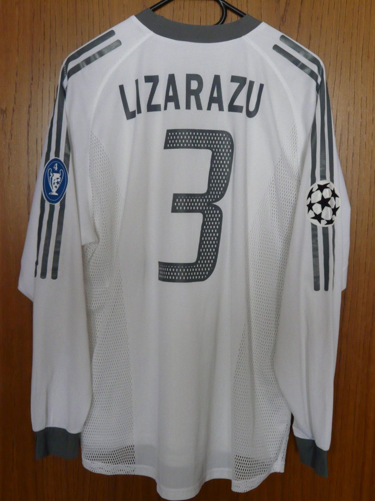 trikot-407-bayern-lizarazu-rFC54E99F-DFA2-D595-99A6-E5230ACB50C9.jpg