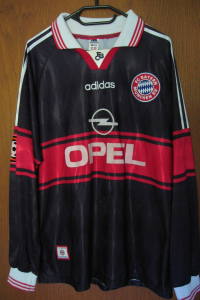 trikot-227-bayern-elber-f9F384441-F368-30F9-D658-1294F381DECA.jpg