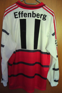 trikot-303-bayern-effenberg-r7C500F64-A1E5-0AD3-5483-E24D97588B86.jpg