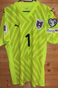 trikot-1702-oesterreich-pentz-f1856B691-489C-09EE-DFD4-E5E09C8B47A3.jpg