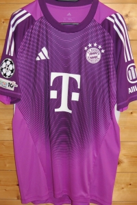 trikot-1768-bayern-neuer-fFF2481CF-CB9D-66C4-4D13-767EAD94DB4D.jpg