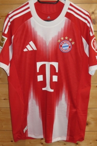 trikot-1771-bayern-laimer-f57304B3C-369B-67A3-24DB-D233A79D3E61.jpg
