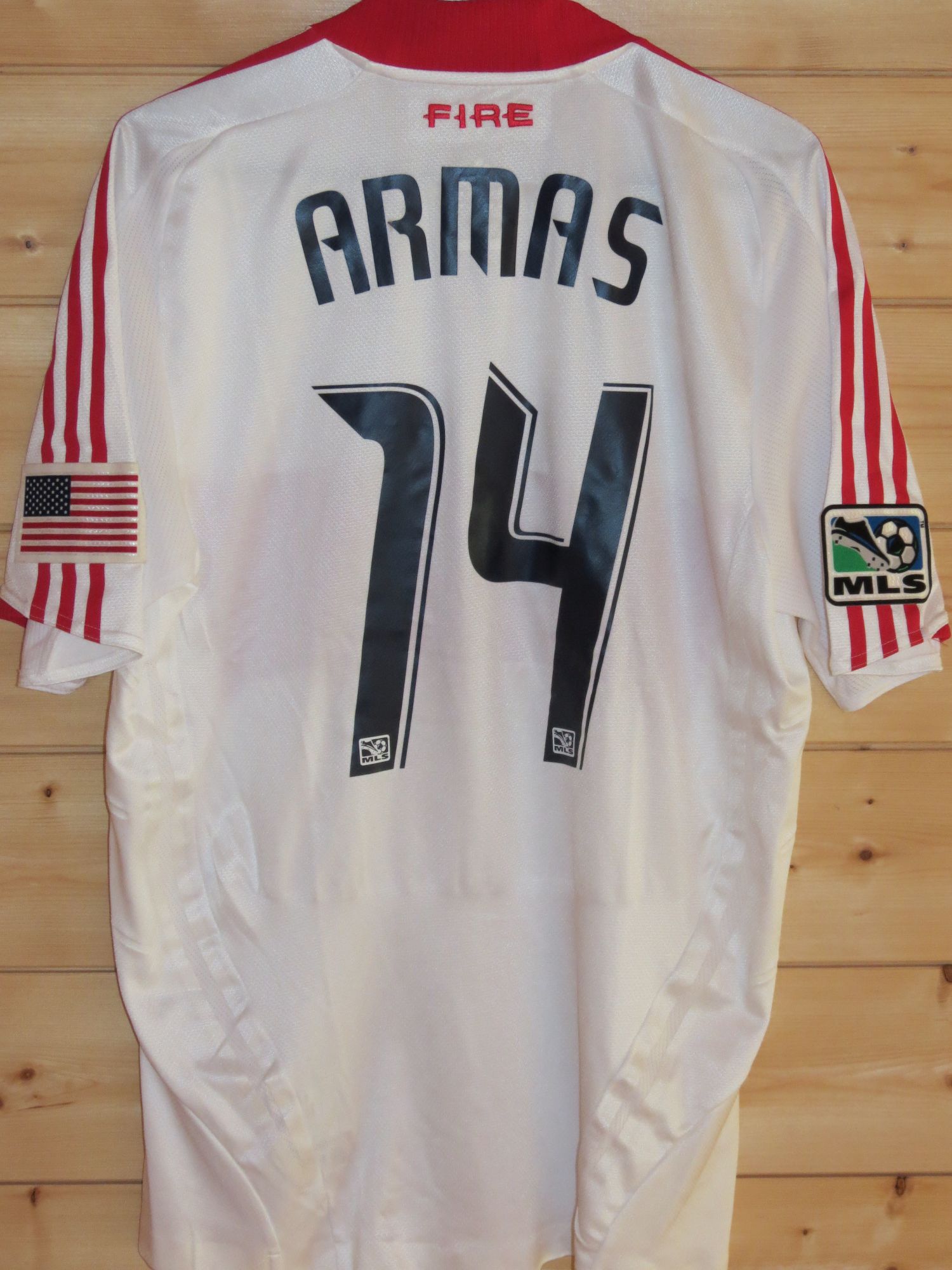 trikot-839-chicago-armas-r4E9B3B94-5043-BCF9-E854-A74DF7C03EBA.jpg