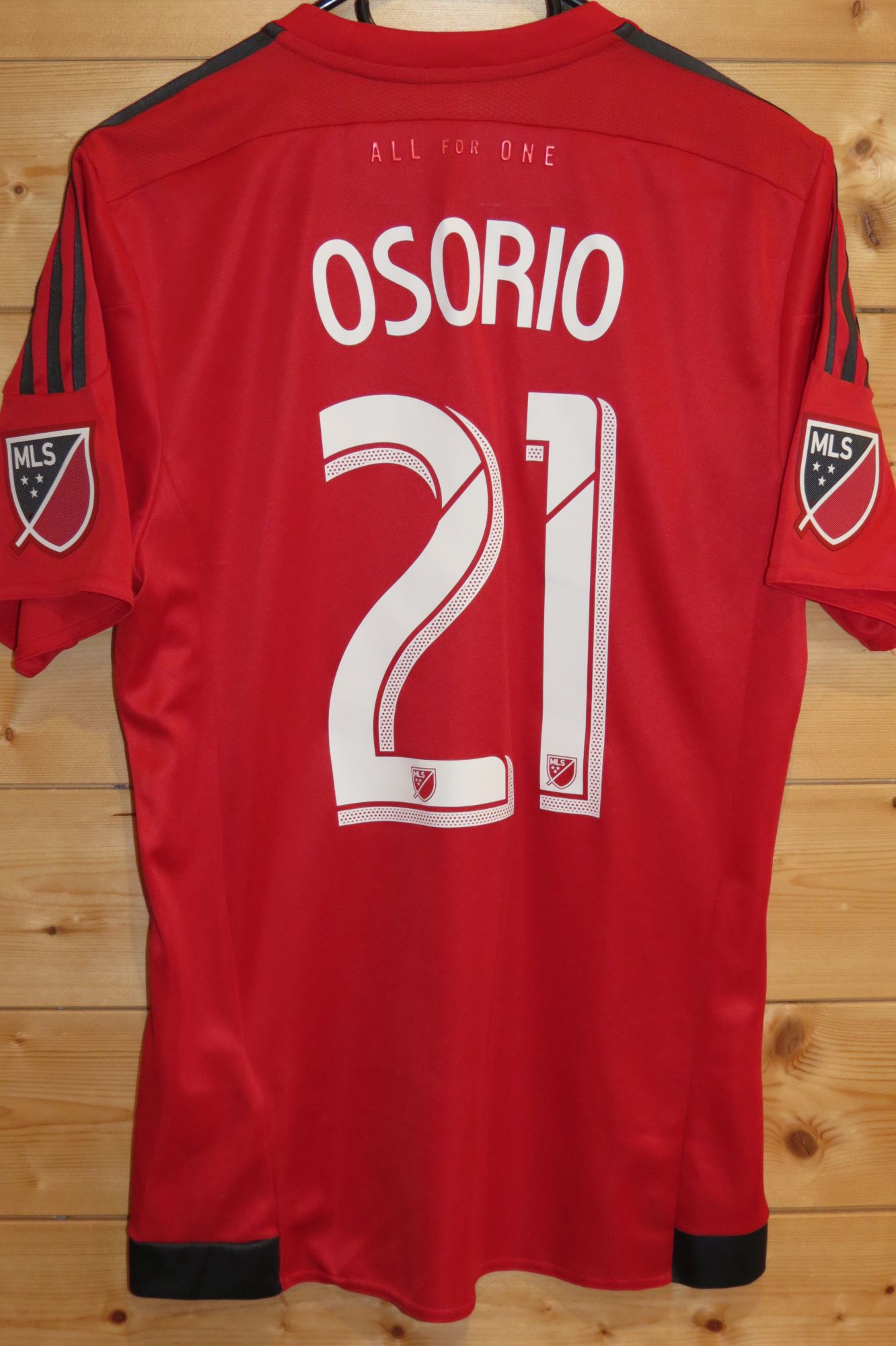 trikot-1094-toronto-osorio-r4BAFE8F3-7237-9298-B941-C421ED2057C7.jpg